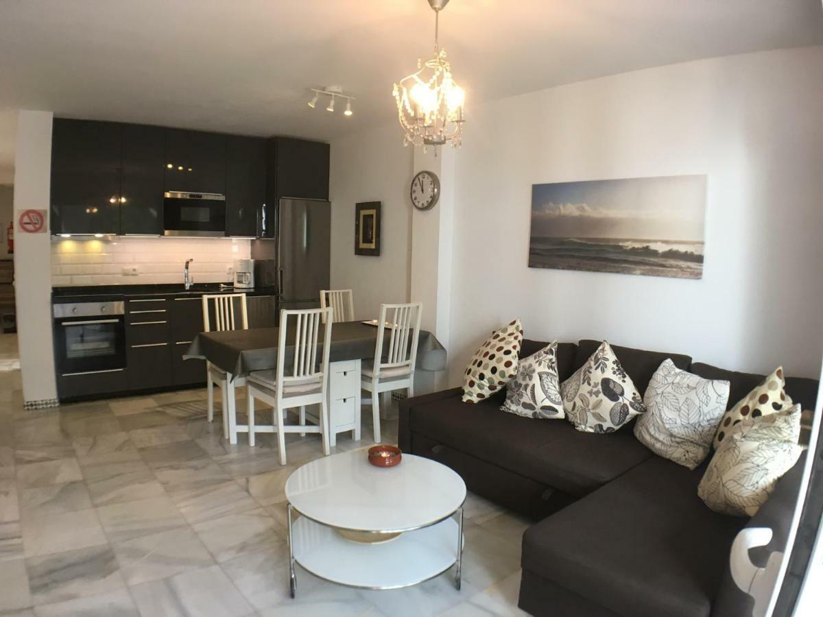 Rio Marina Apartment เนร์คา ภายนอก รูปภาพ
